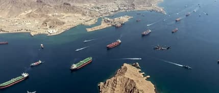 ABD'nin ablukası ilk günden delindi: Çin menşeli gemi Hürmüz'den geçti