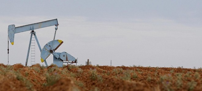 ABD petrol fiyatı tahminini yukarı yönlü revize etti