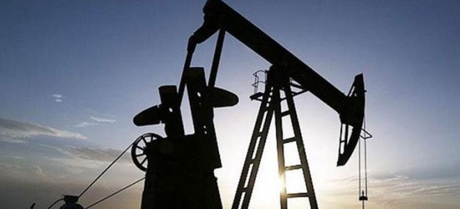 ABD stoklarındaki azalış petrol fiyatlarını yükseltti