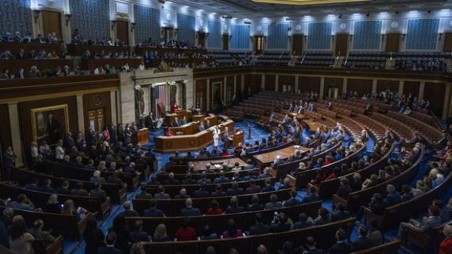 ABD Temsilciler Meclisi Trump'ın Kanada tarifelerini reddetti