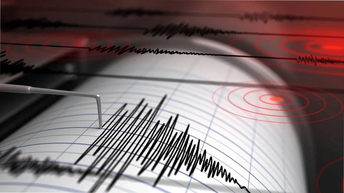 Adalar açıklarında 24 saatte 32 deprem