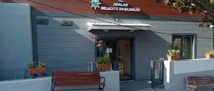Adalar Belediyesi'ne 