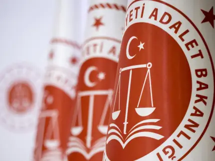 Adalet Bakanlığı 900 sözleşmeli icra katibi alacak