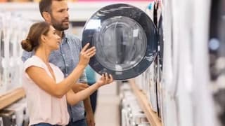 Adana'da yeni evleneceklere mobilya ve beyaz eşyada indirim için protokol imzalandı