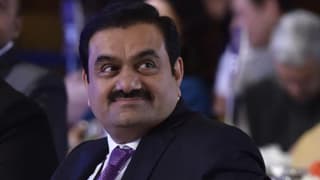 Adani Grubu'ndan veri merkezleri için 100 milyar dolarlık yatırım sözü