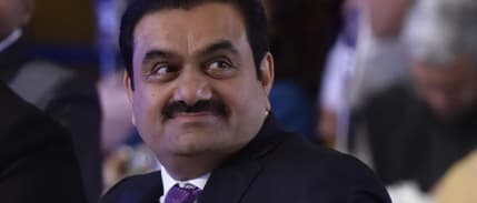 Adani Grubu'ndan veri merkezleri için 100 milyar dolarlık yatırım sözü