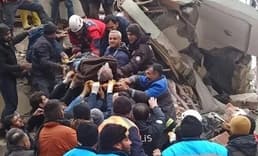 AFAD: Can kaybı 3381'e yükseldi