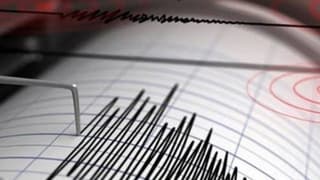 AFAD: Ege Denizi'nde 5,2 büyüklüğünde deprem meydana geldi