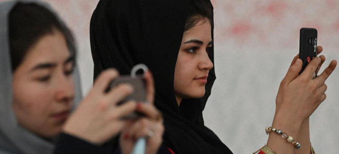 Afganistan’da internetin fişi çekildi