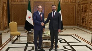 Ahmed el-Şara ve MI6 iddialarına yalanlama geldi