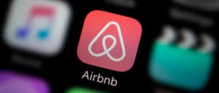 Airbnb kiralık evlerin içine kamera yerleştirilmesini yasakladı