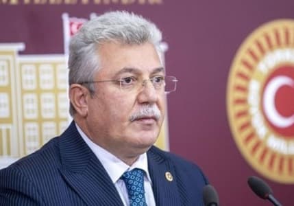 AK Parti'den asgari ücret açıklaması: Çalışanlarımızı enflasyona ezdirmeyeceğiz
