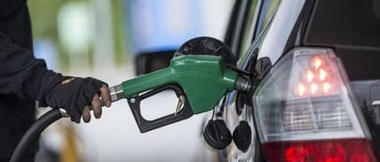 Akaryakıt fiyatlarına dolar kuru zammı: Benzin, motorin ve LPG'de dev artış! 