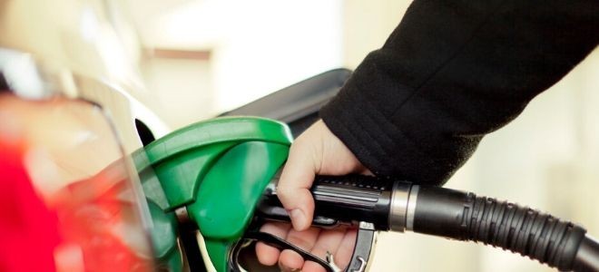 Akaryakıt fiyatlarında yeni zam