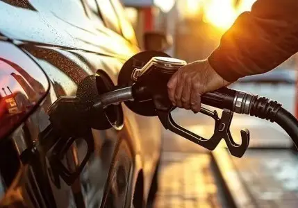 Akaryakıtta makas kapanıyor: Motorine haftanın üçüncü indirimi geliyor