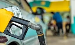 Akaryakıtta tabela değişiyor: Motorinde büyük indirim bekleniyor!