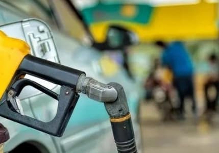 Akaryakıtta tabela değişiyor: Motorinde büyük indirim bekleniyor!