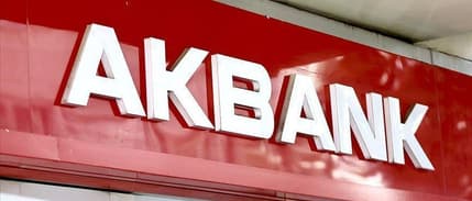 Akbank sendikasyon kredisini 700 milyon dolarla yeniledi