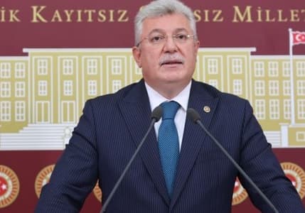 Akbaşoğlu: EYT ve sözleşmeli personel kanun teklifleri en kötü ihtimalle 2023 başında yasalaşacak
