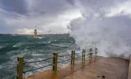 AKOM'dan İstanbul için fırtına uyarısı