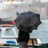 AKOM İstanbul'da üç gün sürecek kuvvetli yağış ve fırtına için uyarıda bulundu!