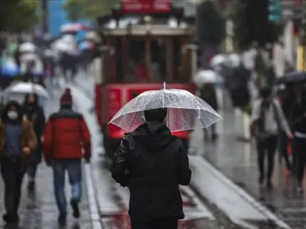 AKOM: İstanbul'a cuma günü sağanak geri geliyor