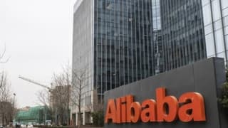 Alibaba Hong Kong protestoları nedeniyle halka arzını erteledi