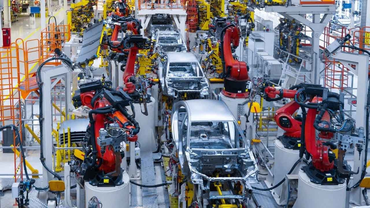 Alman otomotiv sektörü için uyarı: Yatırımlar yurt dışına kaçıyor