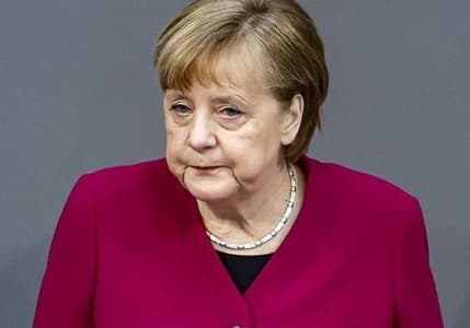 Almanya Başbakanı Merkel’den "dijitalleşme" uyarısı