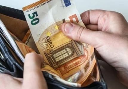 Almanya Çalışma Bakanı: Saatlik asgari ücret 15 euroyu aşmalı