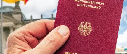 Almanya'da Alman pasaportu alanların sayısı tarihi seviyeye ulaştı