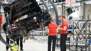 Almanya'da stagflasyon riski arttı: Ekonomik aktivite 38 ayın en büyük düşüşünü yaşadı