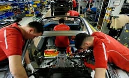 Almanya'da ekonomik toparlanma mayısta ivme kazandı