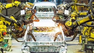 Almanya'da fabrika siparişleri ağustosta toparlandı