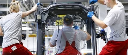 Almanya'da imalat sektörü PMI, aralıkta 34 ayın en yükseğine çıktı 