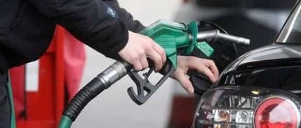 Almanya'da motorin fiyatları yaklaşık son 3 yılın en düşük seviyesinde
