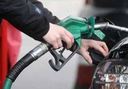Almanya'da motorin fiyatları yaklaşık son 3 yılın en düşük seviyesinde