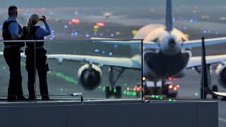 Almanya'da uyarı grevinin ardından uçuşlar yeniden başladı