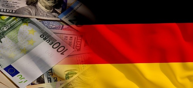 Almanya'da ZEW güven endeksi, Rusya-Ukrayna savaşıyla düşüşünü ikinci aya taşıdı