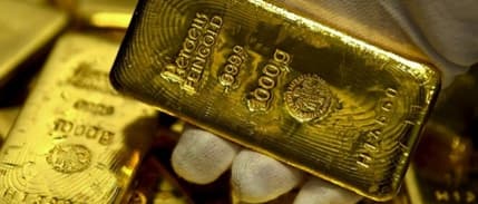 Altın 2025’te rekor tırmanışla ilk yarının kahramanı oldu