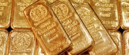 Altın fiyatları düştü, petrol yükseldi