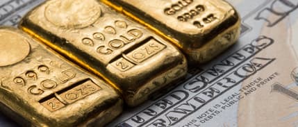 Altın haftalık kayıplarını geri aldı: Gözler ABD verilerine çevrildi