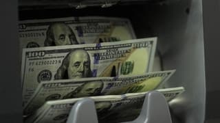 Altın ve döviz dönüşümlü KKM bakiyesi 2 milyar dolar geriledi