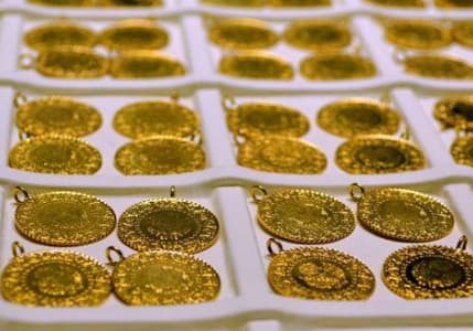 Altında çifte rekor: Ons ve gram altın zirve tazeledi