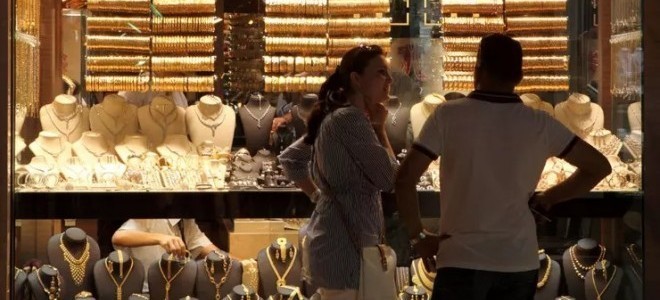 Altında kayıplar arttı: Fiziki piyasada gram altın makası 300 liraya yaklaştı