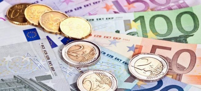 AMB Söylemini Değiştirdi, Euro Kayıplarını Kapattı