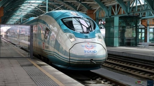 Ankara-İstanbul YHT hattında süre 30 dakika kısalacak