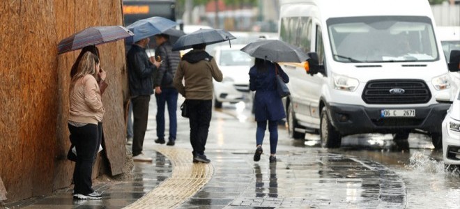 Ankara Valiliği saat vererek uyardı: Ani sel ve su baskınlarına karşı dikkatli olunmalı
