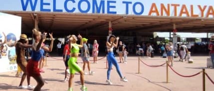 Antalya 8 milyonu aşan turist sayısıyla rekor kırdı