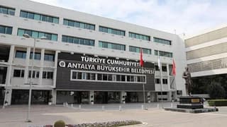 Antalya Büyükşehir Belediyesi'ne yeni operasyon: Üç ilde 25 kişi gözaltına alındı